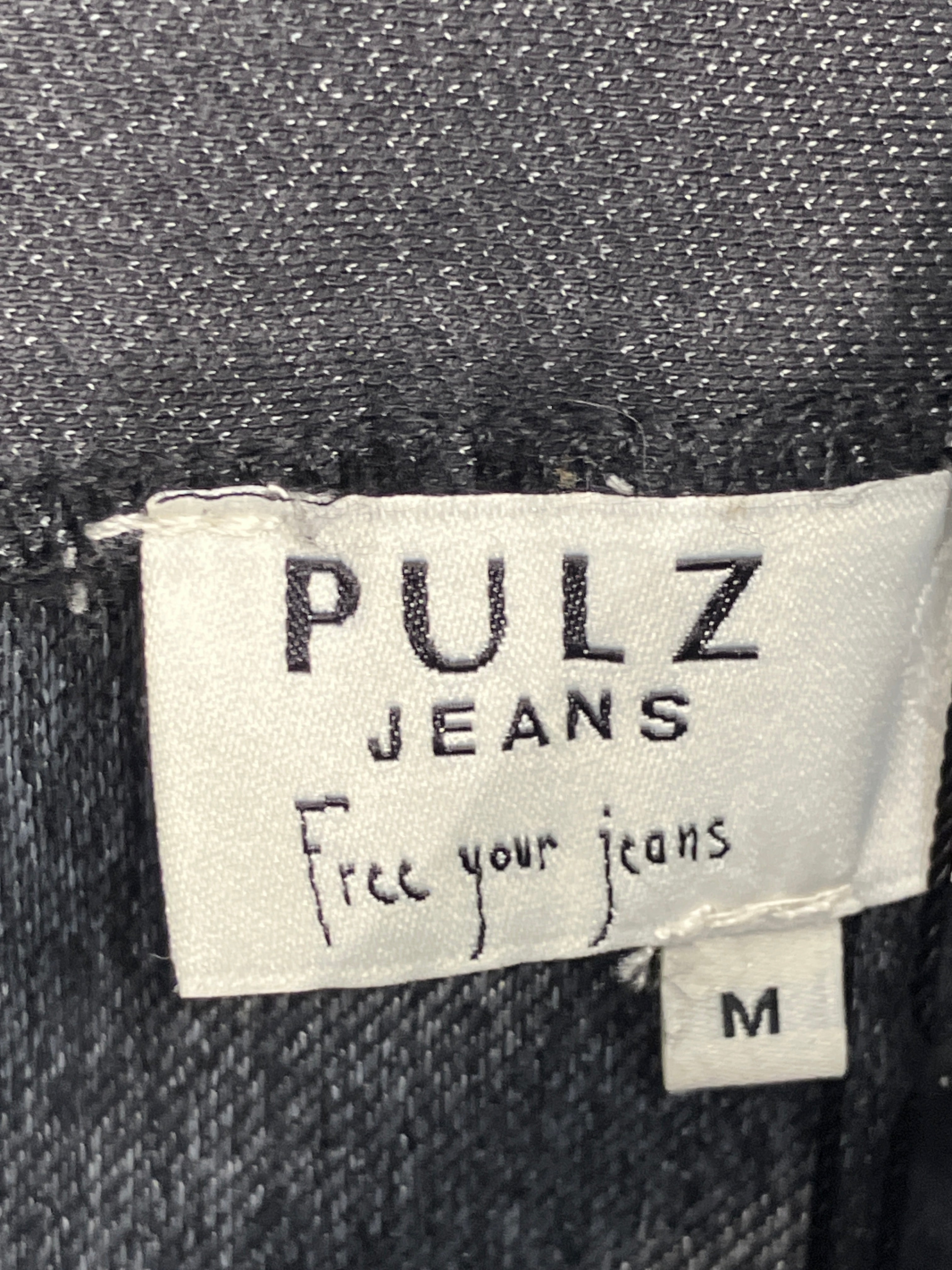 Pulz Nederdel